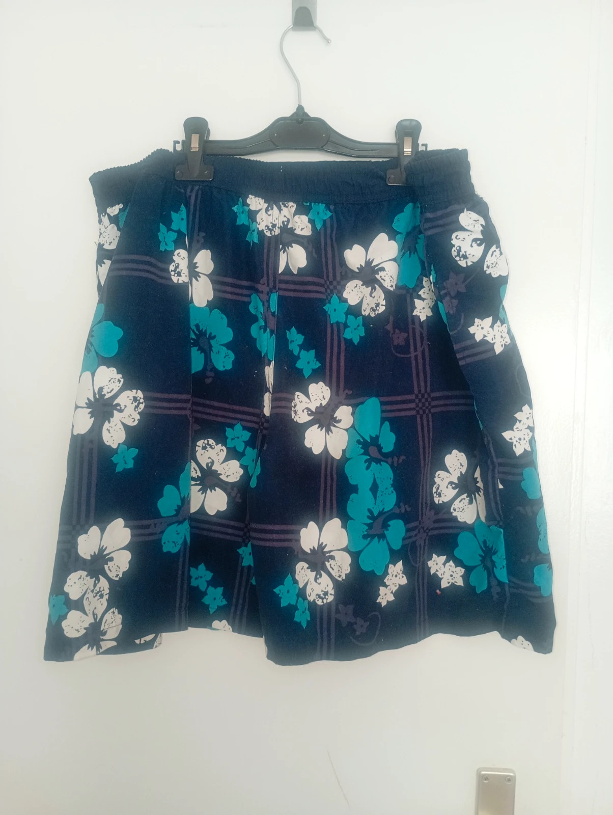 Herren Shorts – Shein – taille XL 2