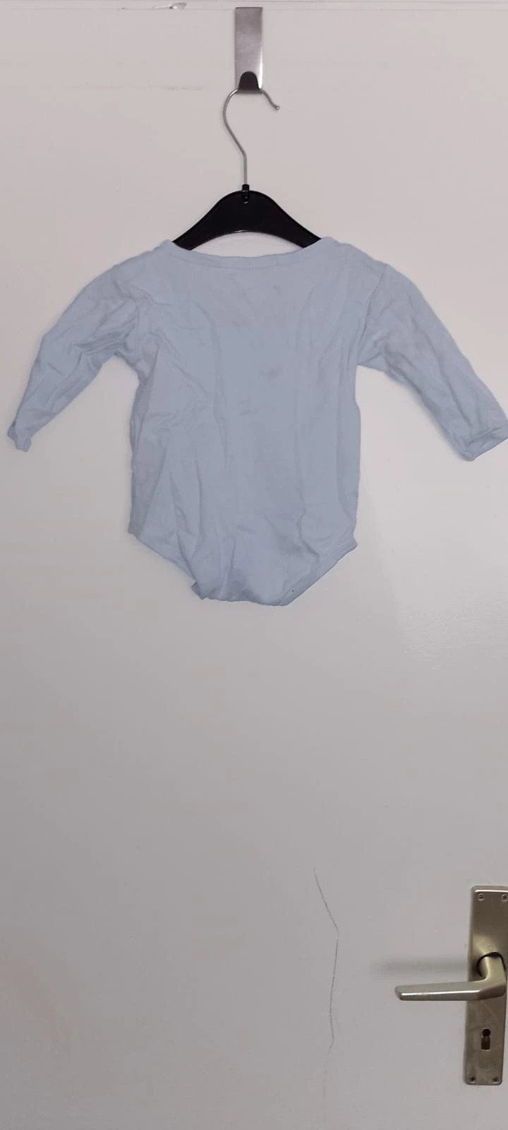 Toty line gr. 68 – Toty Line – taille 6-9 Monate / 68 2