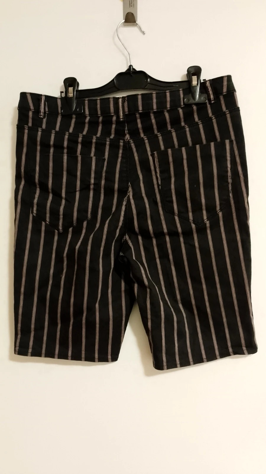 Damen Kurz Hose gr.40 – Clockhouse – taille L / 40 / 12 2