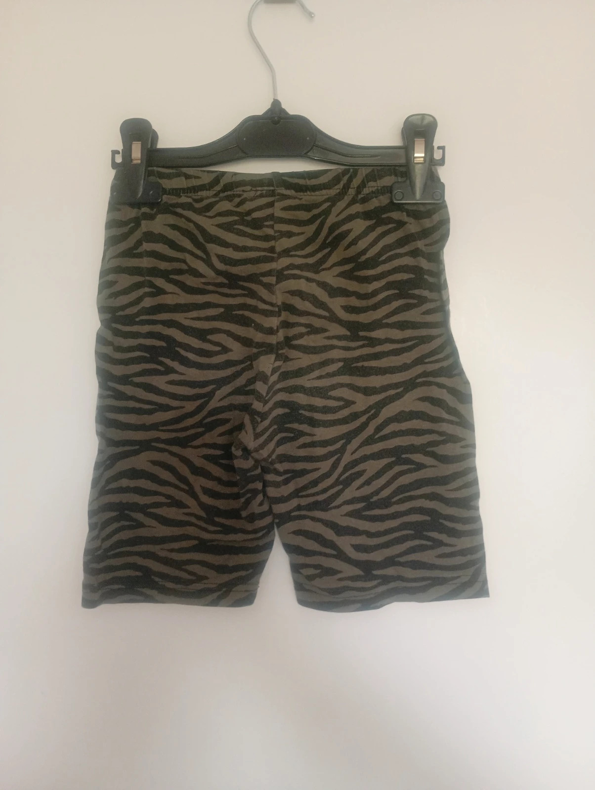 Y.f.k. gr.134 – Y.F.K. – taille 9 Jahre / 134 2