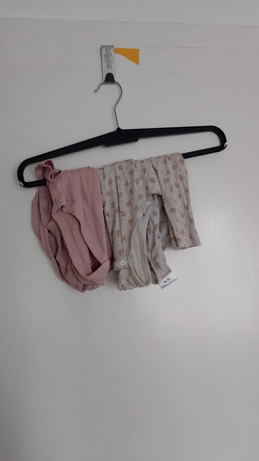 Kinder bodies gr.86 – Pocopiano – taille 18–24 Monate / 86 2