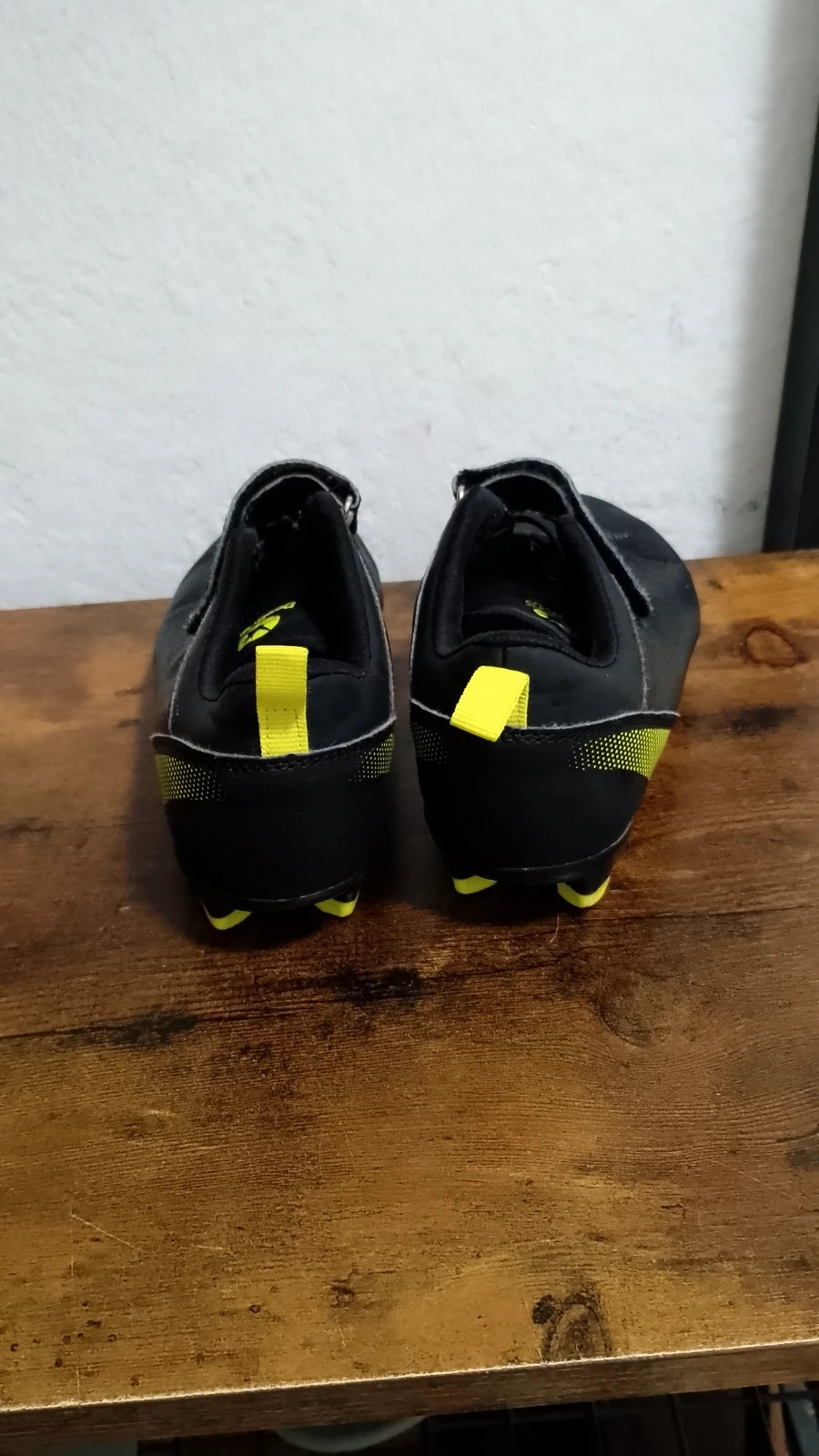 Kinder Fußball Schuhe gr.36 – DooDogs – taille 36 2
