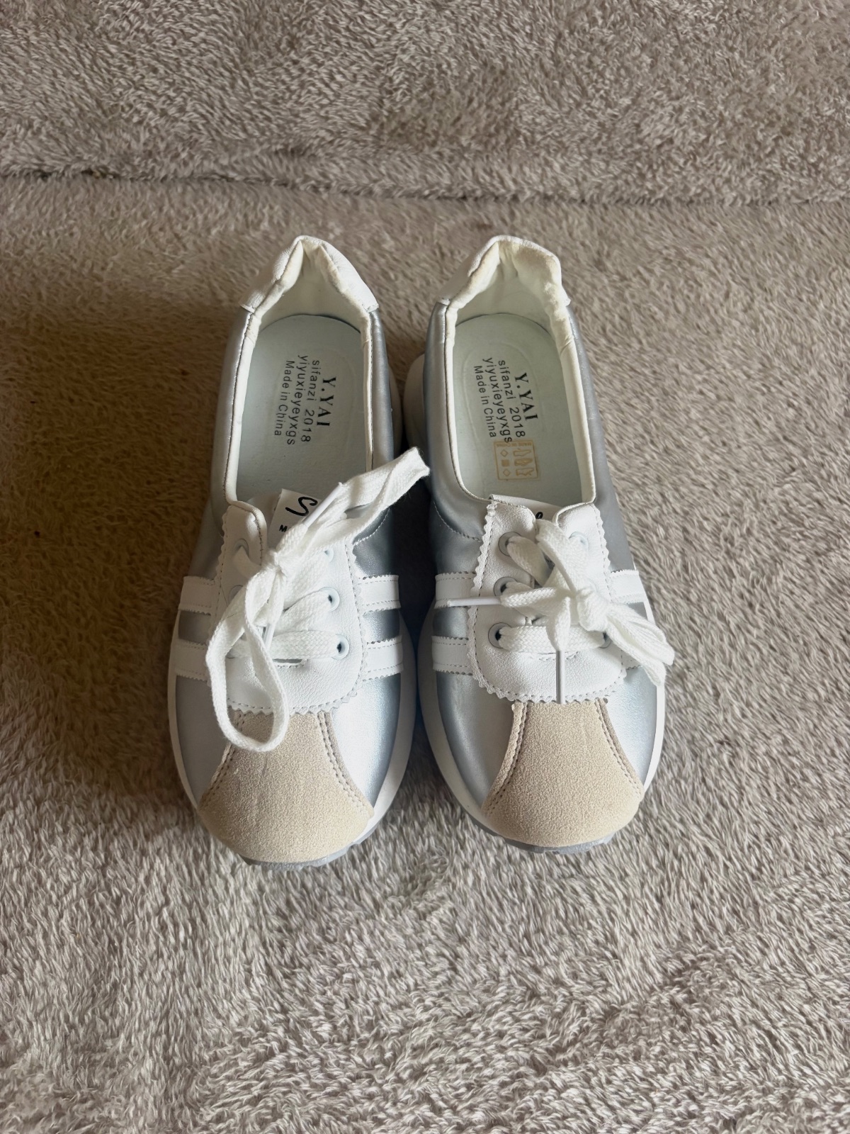 Basket femme Sifanzi grise et blanche taille 40 – Sans marque – taille EU 40 2