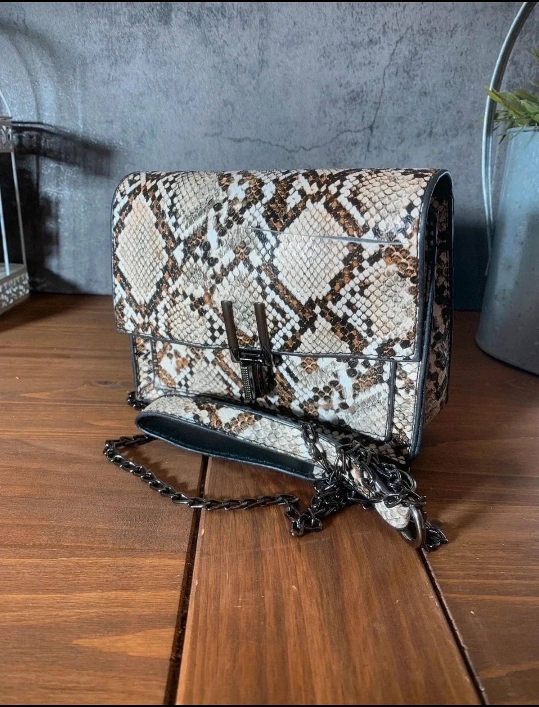 Bolso de hombro de piel de serpiente sintética | Faux Snake Skin Shoulder Bag – Vintage Dressing 2