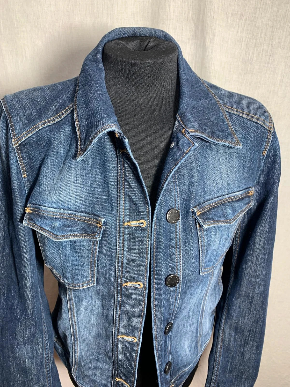 Chaqueta vaquera entallada azul lavada | Fitted denim jacket | Zara – Zara – taille L / 40 / 12 4