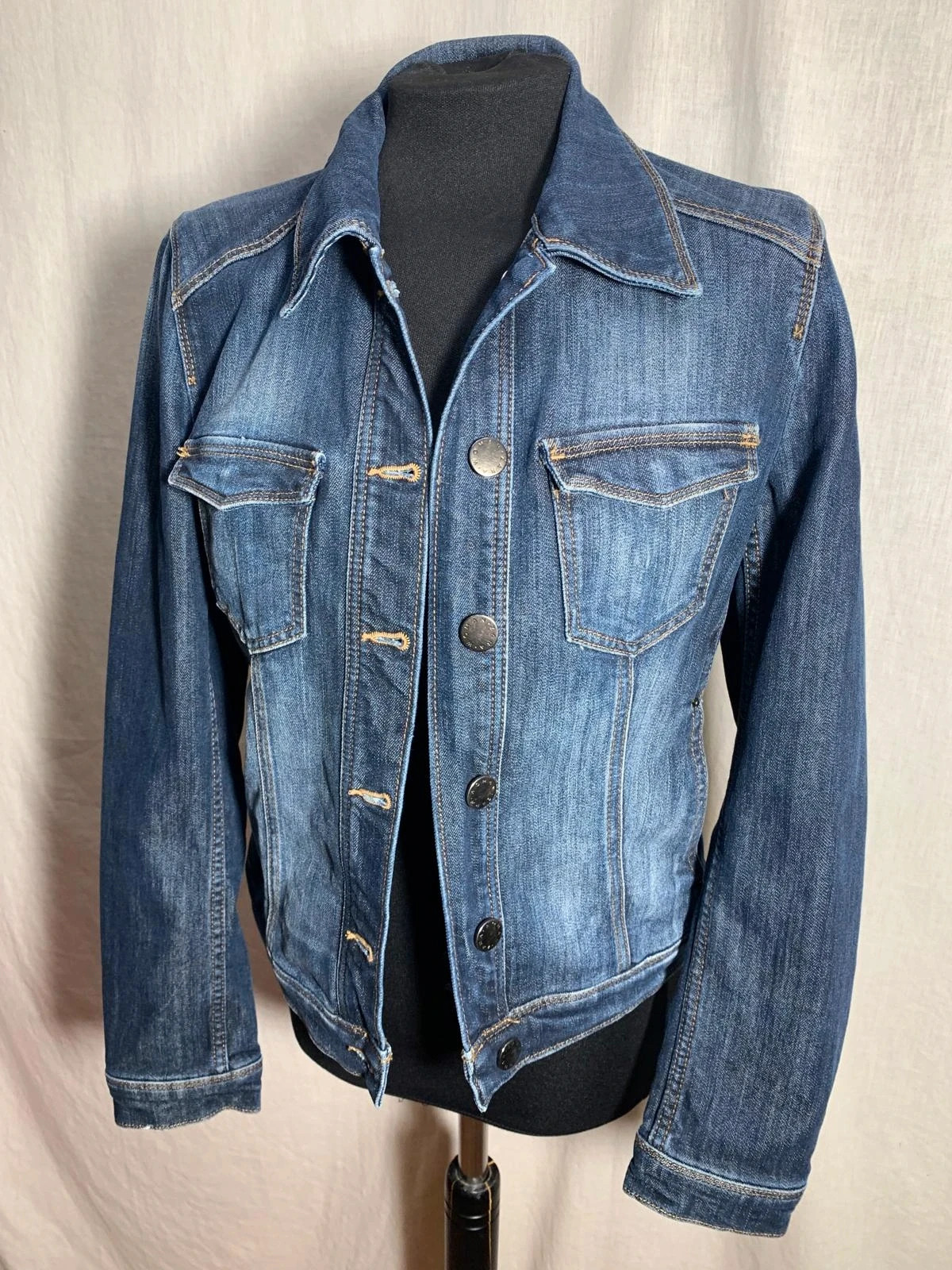 Chaqueta vaquera entallada azul lavada | Fitted denim jacket | Zara – Zara – taille L / 40 / 12 5