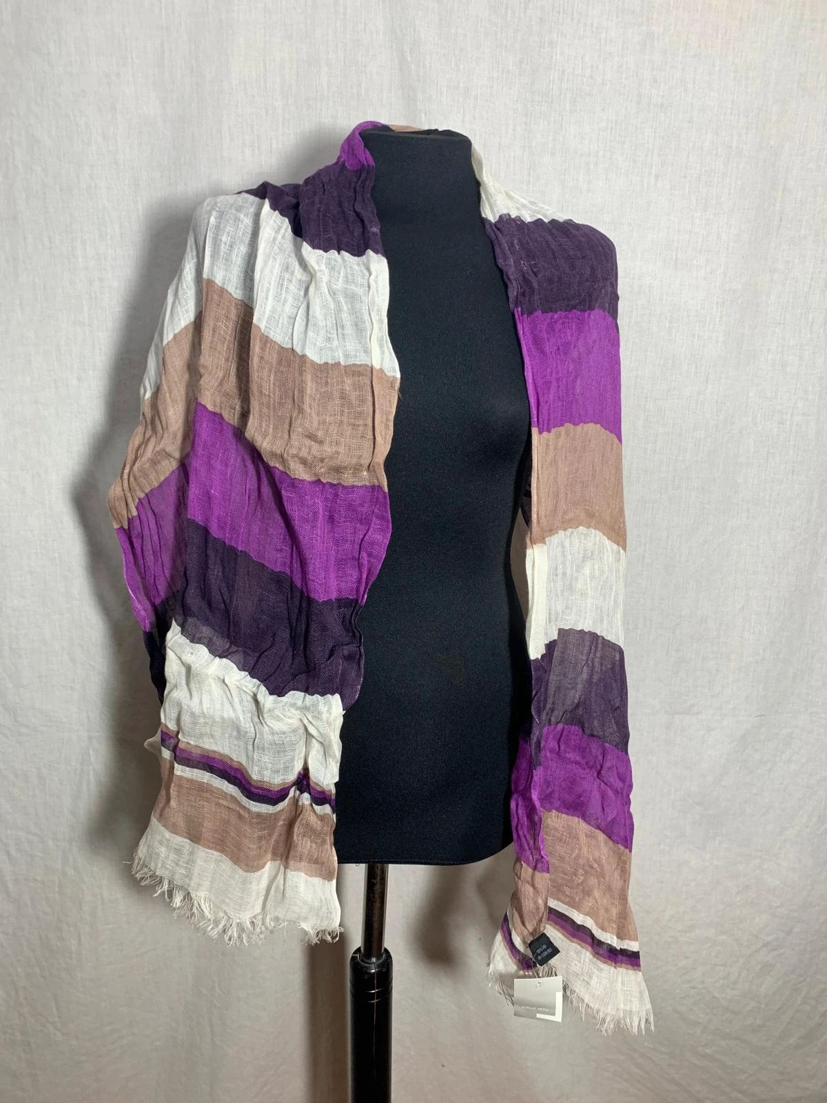 Pañuelo / Fular 100% lino a rayas moradas | 100% linen striped scarf 3