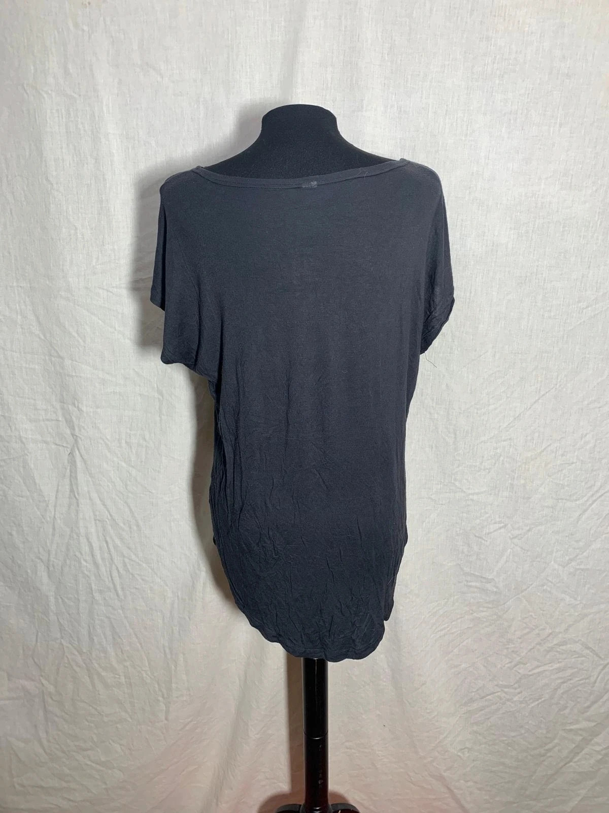 Camiseta gris oscuro | Dark grey t-shirt – taille M / 38 / 10 2