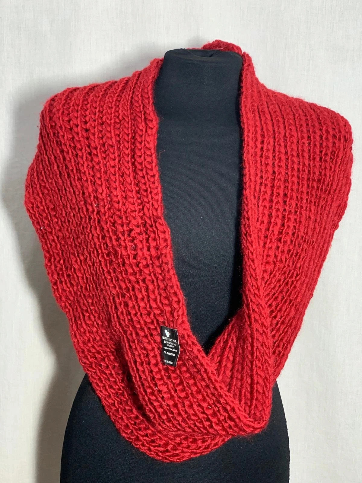 Cuello de punto / Bufanda infinita roja | Red knit snood / infinity scarf