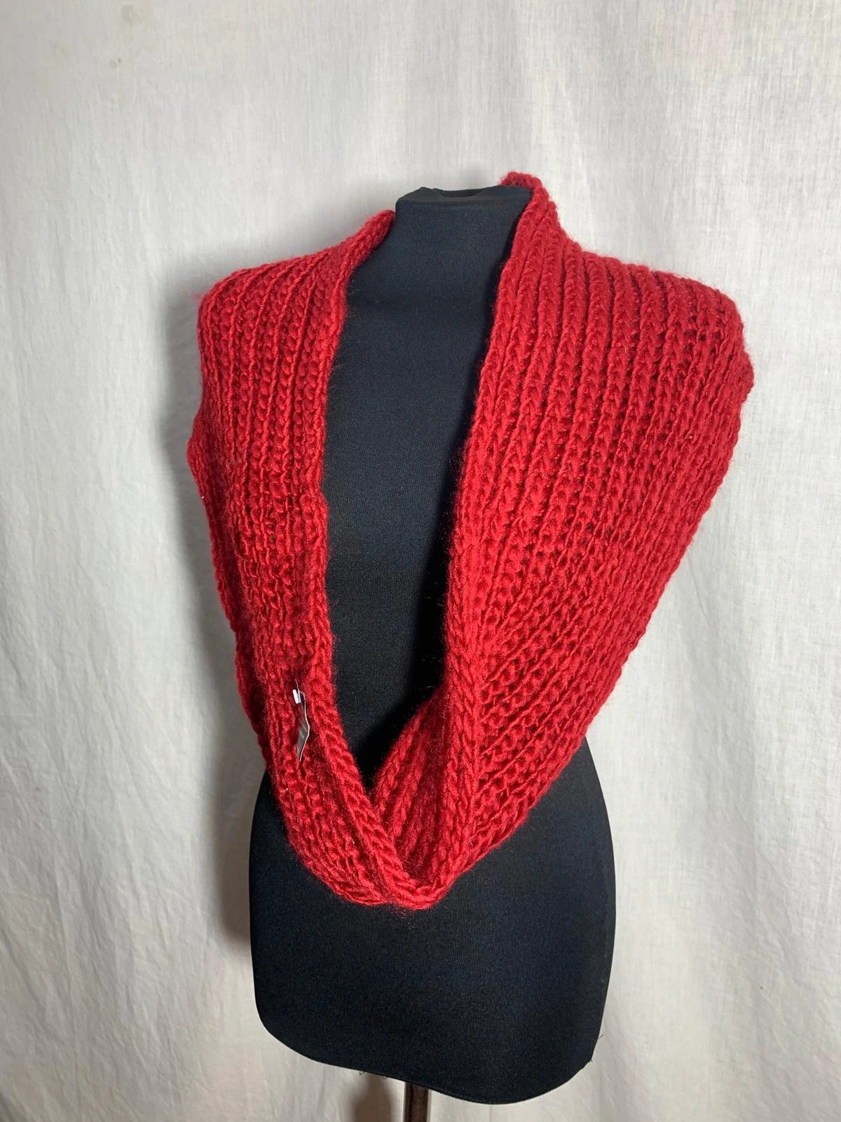 Cuello de punto / Bufanda infinita roja | Red knit snood / infinity scarf – Accessorize 3