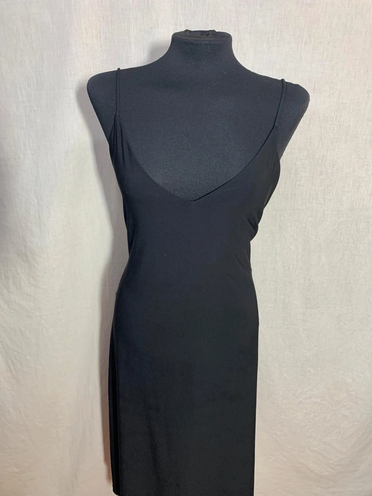 Vestido midi negro de tirantes | Black slip dress | Zara – Zara – taille M / 38 / 10 4