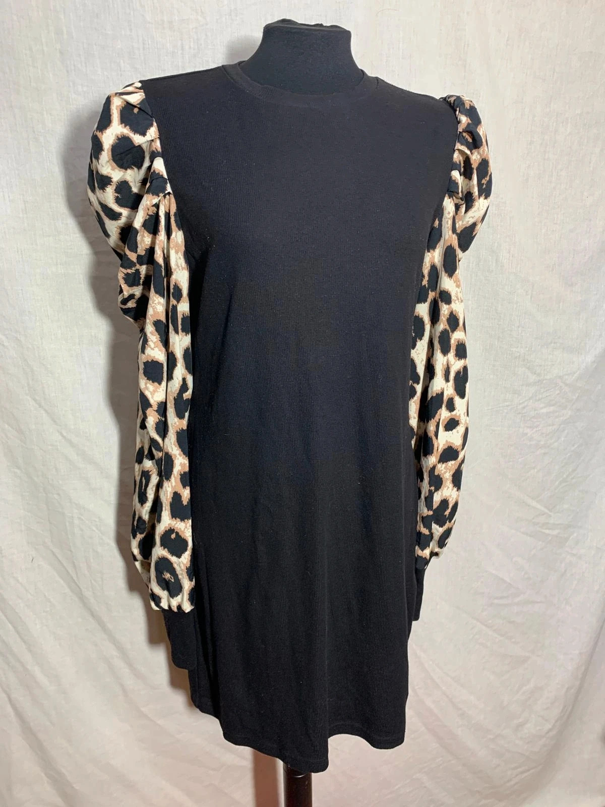 Vestido negro mangas leopardo | Black dress leopard sleeves | Shein – Shein – taille XL / 42 / 14 5
