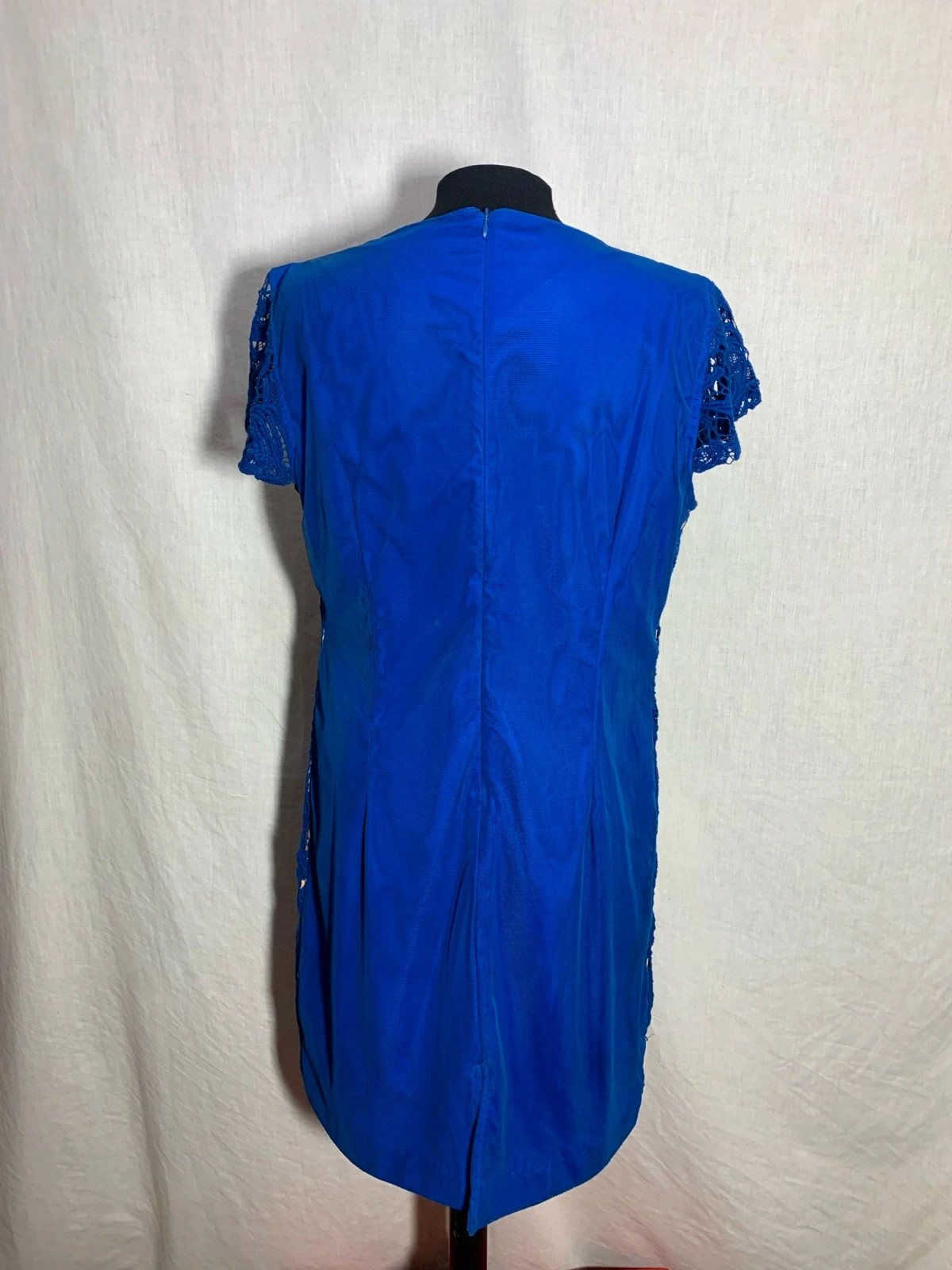 Vestido de fiesta azul con bordados florales | Blue floral embroidered party dress | Almatrichi – Almatrichi – taille M / 38 / 10 2