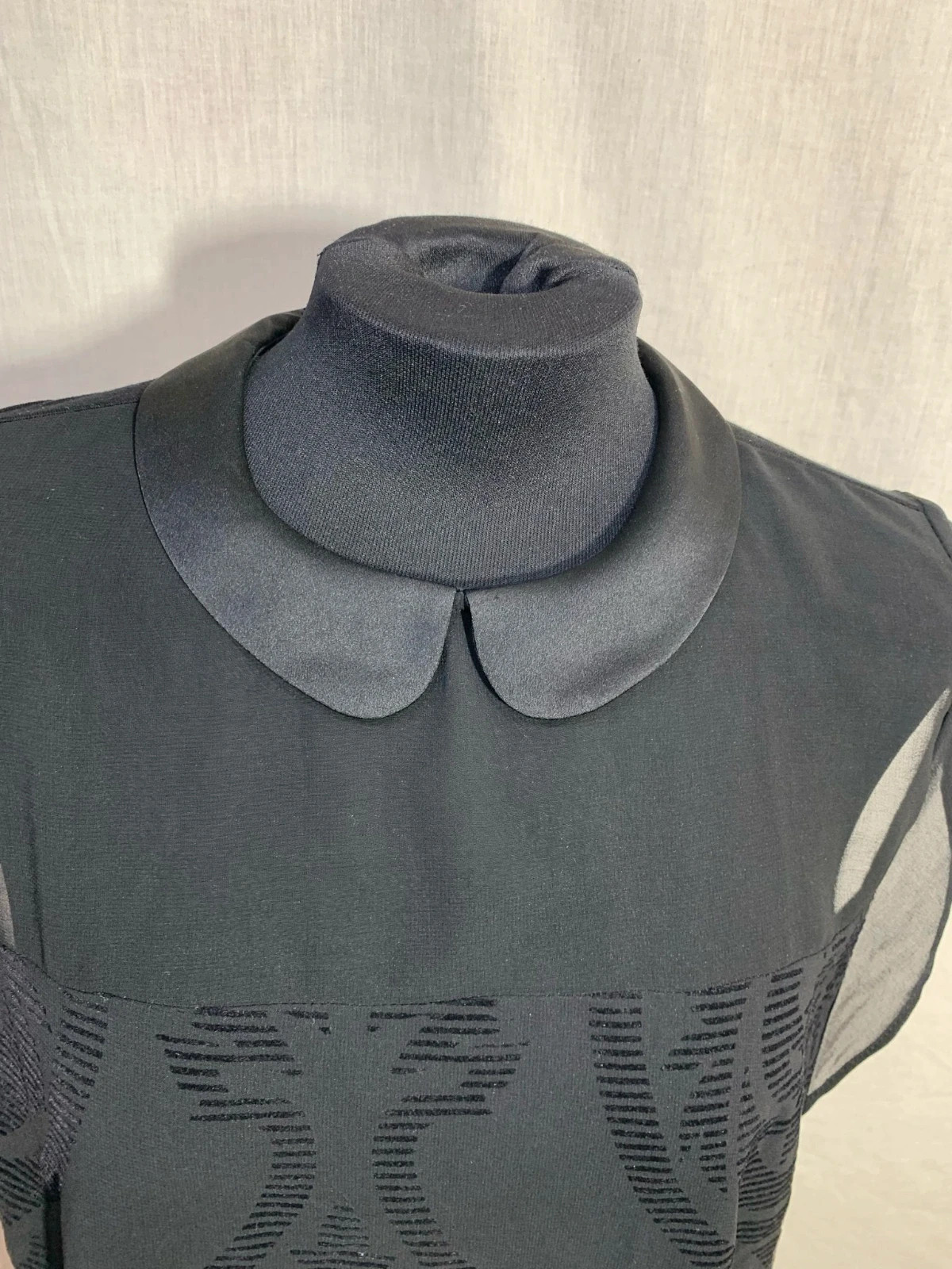 Blusa negra sin mangas y cuello de cisne | Black sleeveless turtleneck blouse | Mango – Mango – taille L / 40 / 12 5