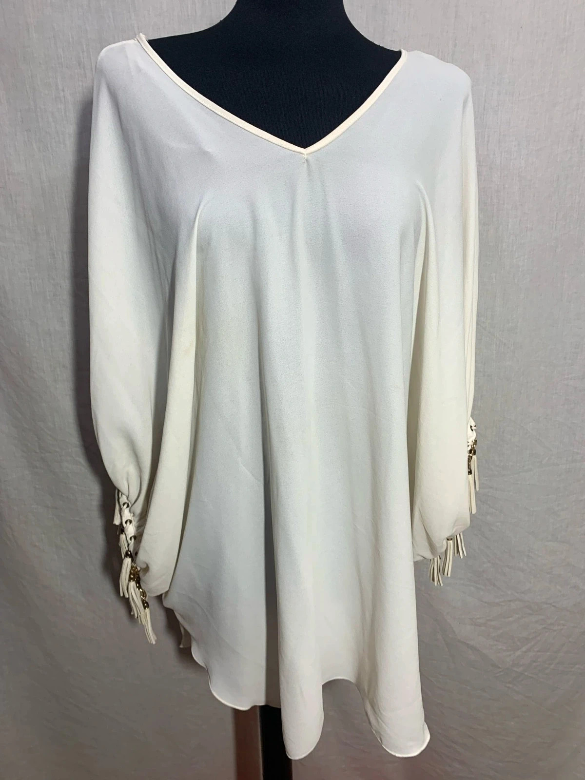 Blusa blanca ancha con detalles en las mangas | White loose blouse with sleeve details | Sara León – Vintage Dressing – taille Taille unique 4
