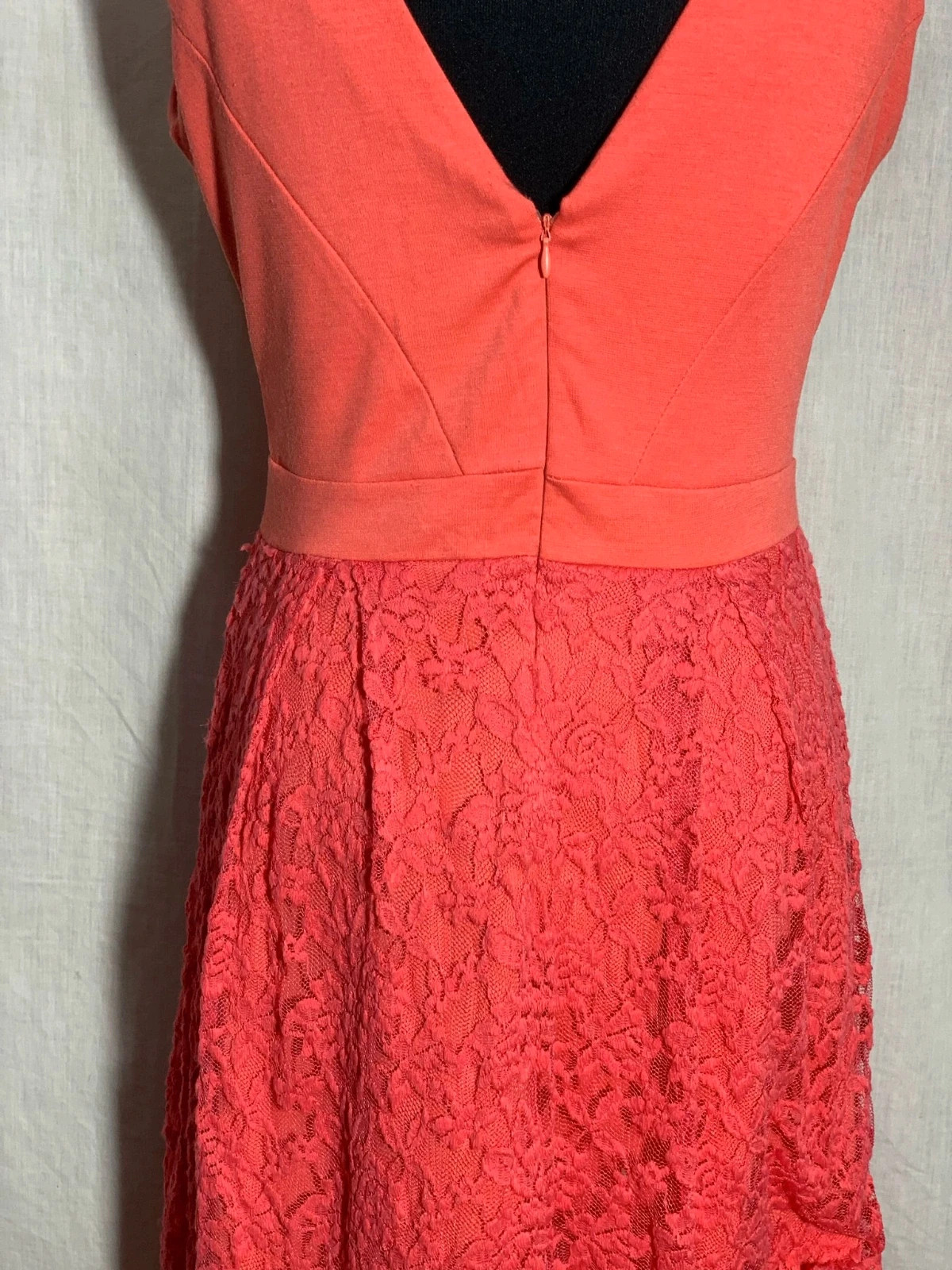 Vestido de fiesta sin mangas | Party Dress | Almatrichi – Almatrichi – taille XL / 42 / 14 4
