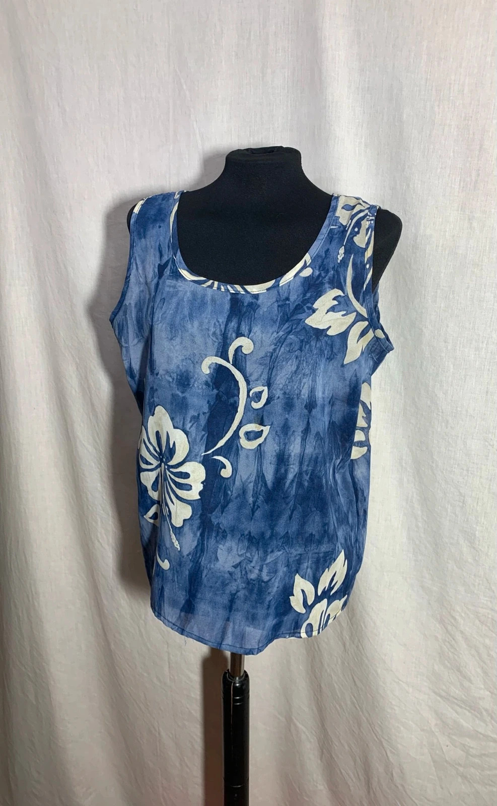 Blusa Azul sin Mangas con Estampado Floral | Blue Sleeveless Floral Blouse – Vintage Dressing – taille XXL / 44 / 16 3
