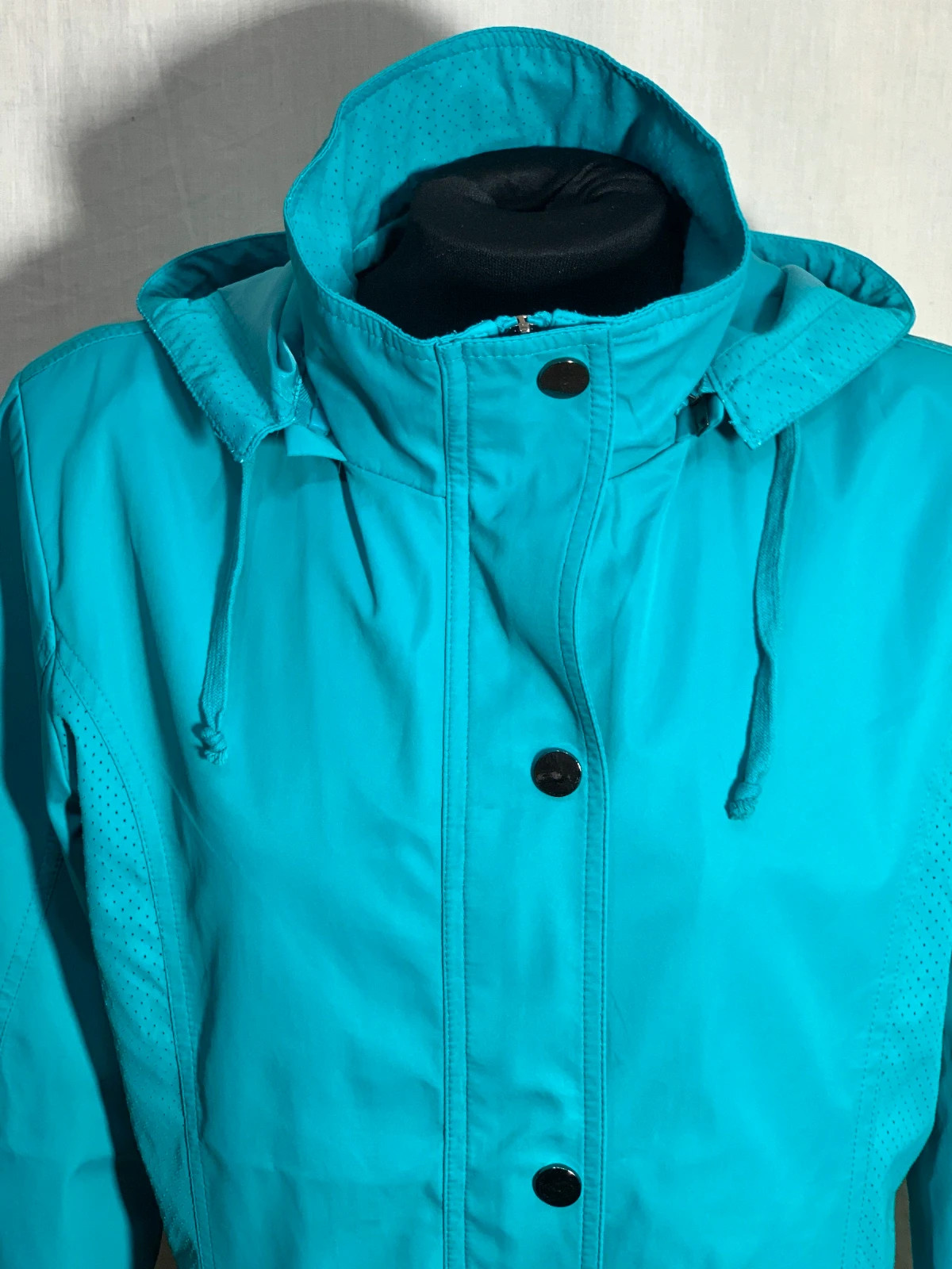 Chaqueta cortavientos azul turquesa | Turquoise blue windbreaker | Fénix – Fenix – taille L / 40 / 12 5