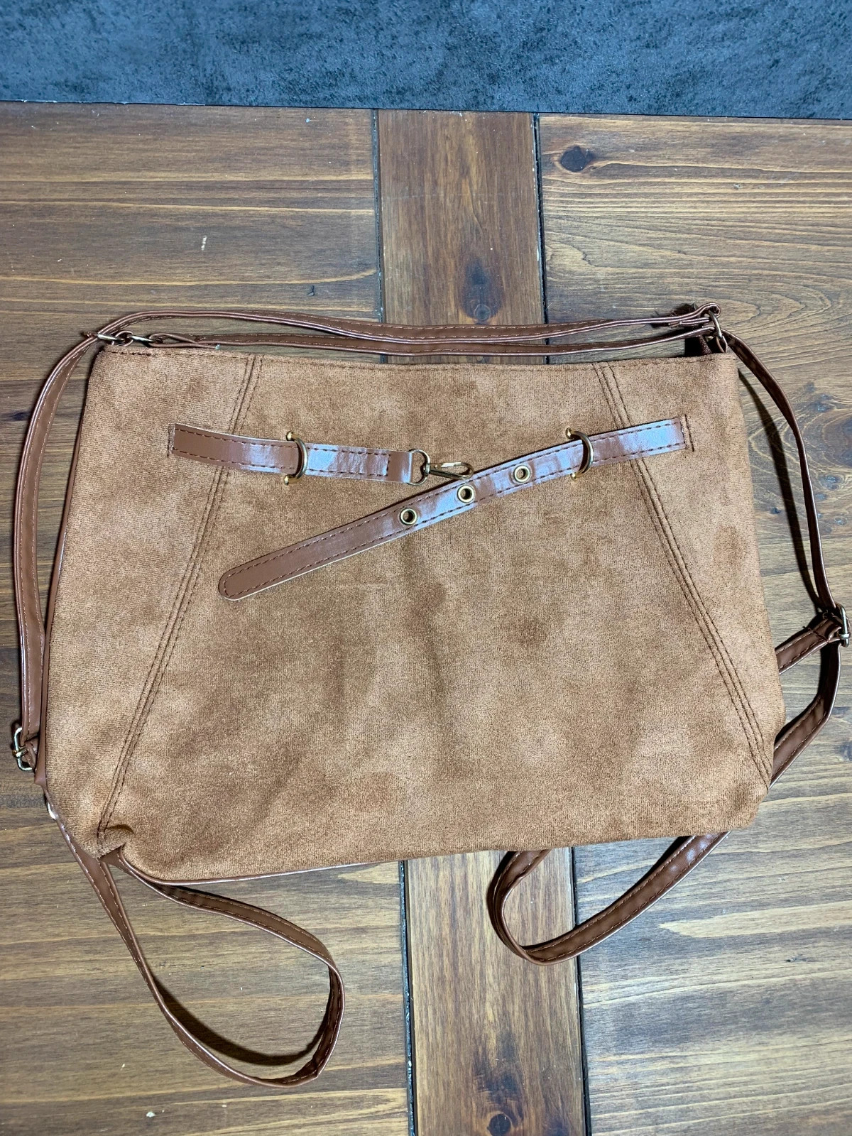 Bolso bandolera Vintage marrón efecto ante | Brown faux suede crossbody bag – Vintage Dressing 3