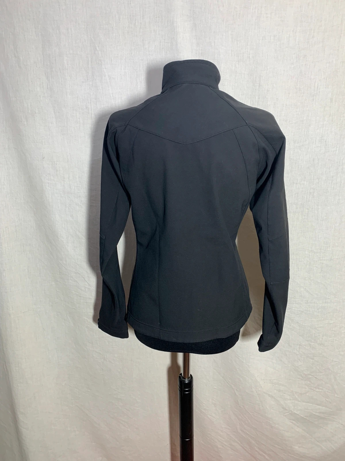 Chaqueta softshell negra | Black softshell jacket | Decathlon – Decathlon – taille XS / 34 / 6 2