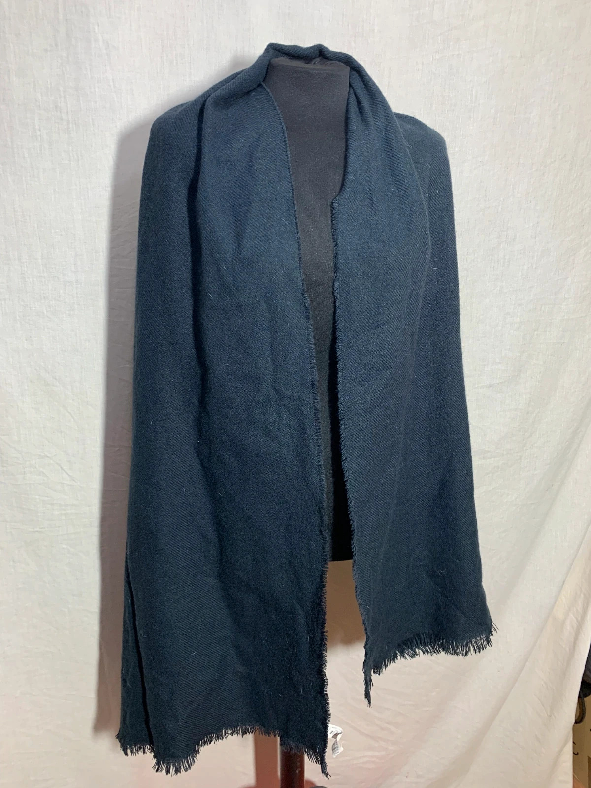 Bufanda o Fular Azul Marino | Navy Blue Scarf or Shawl 2