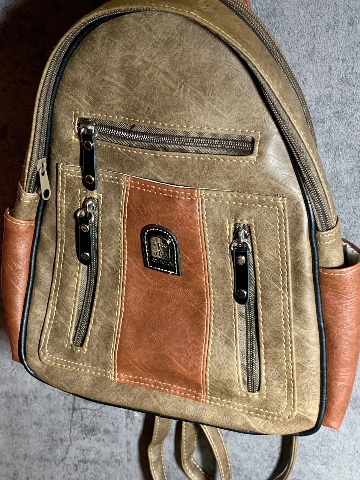 Mochila Pequeña Vintage de Piel Marrón | Brown Leather Vintage Small Backpack | Charm & Shape – Charm & Shape 4