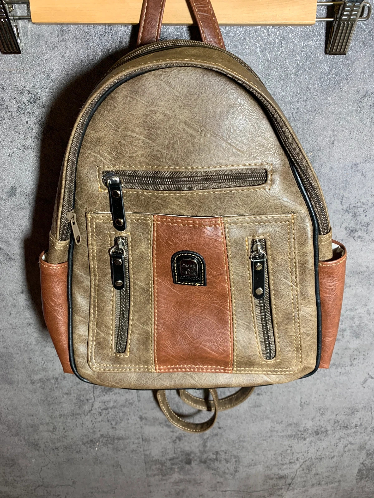 Mochila Pequeña Vintage de Piel Marrón | Brown Leather Vintage Small Backpack | Charm & Shape – Charm & Shape 5