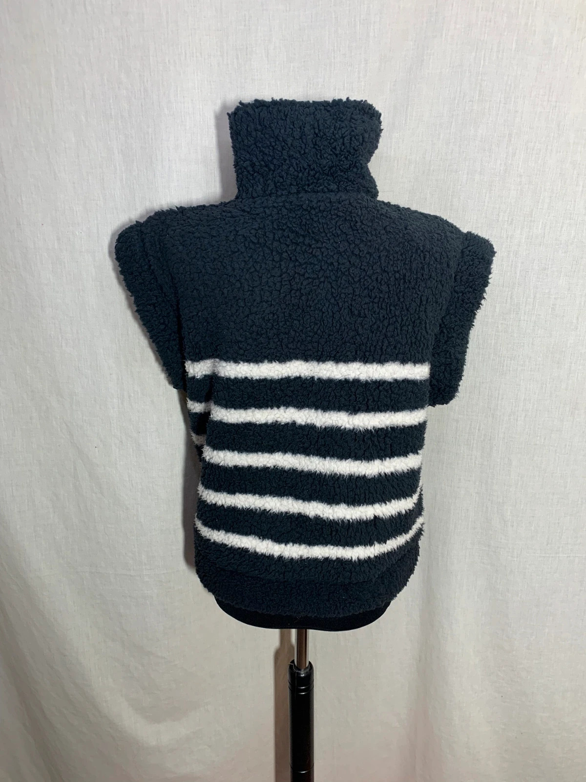 Jersey sin Mangas Azul Marino con Puntilla | Navy Blue Sleeveless Sweater | Women'Secret – Women'secret – taille M / 38 / 10 5