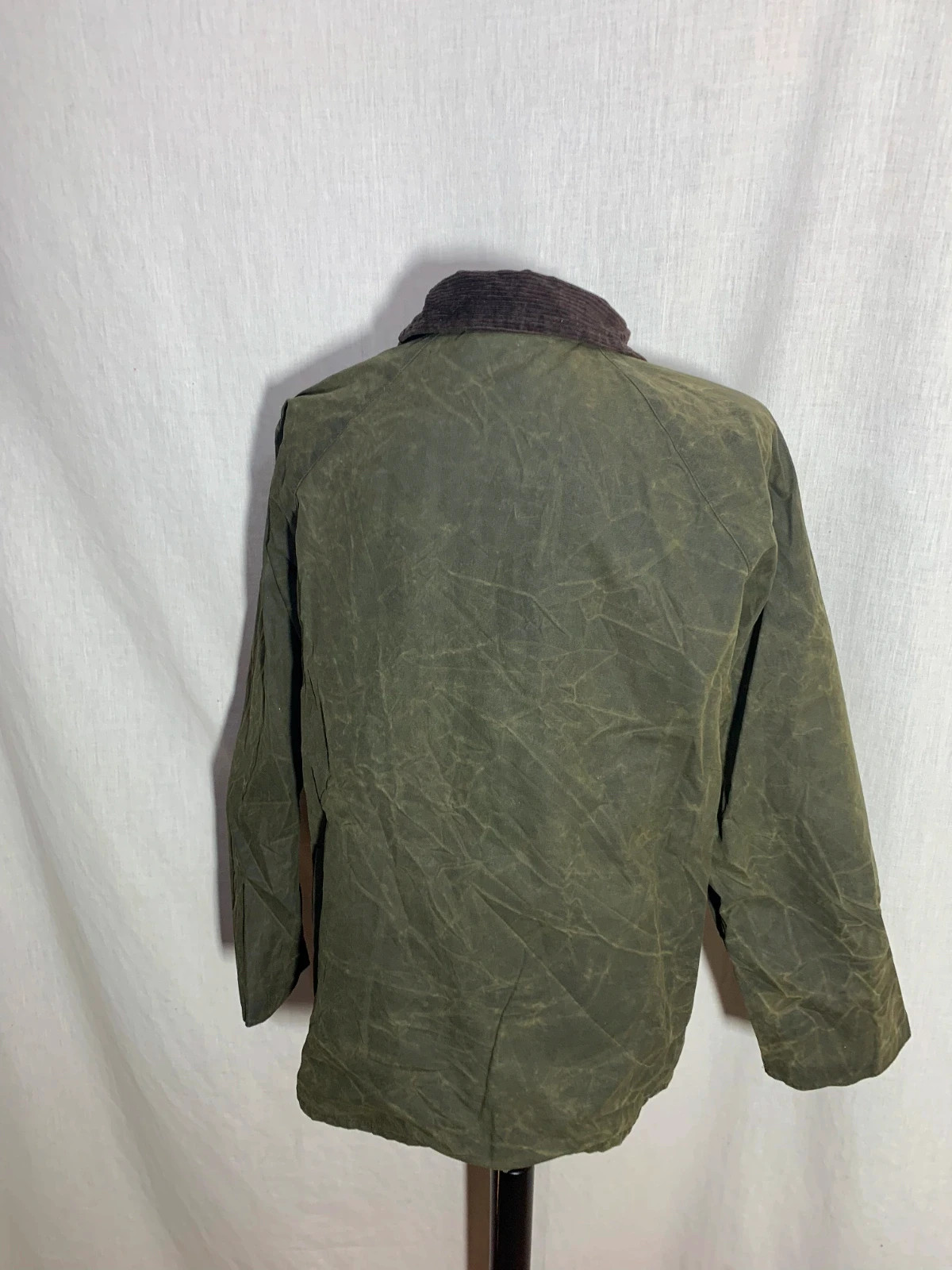 Abrigo Verde con Cuello de Pana | Green Coat with Corduroy Collar | Bearwood – Bearwood – taille XXS / 32 / 4 4