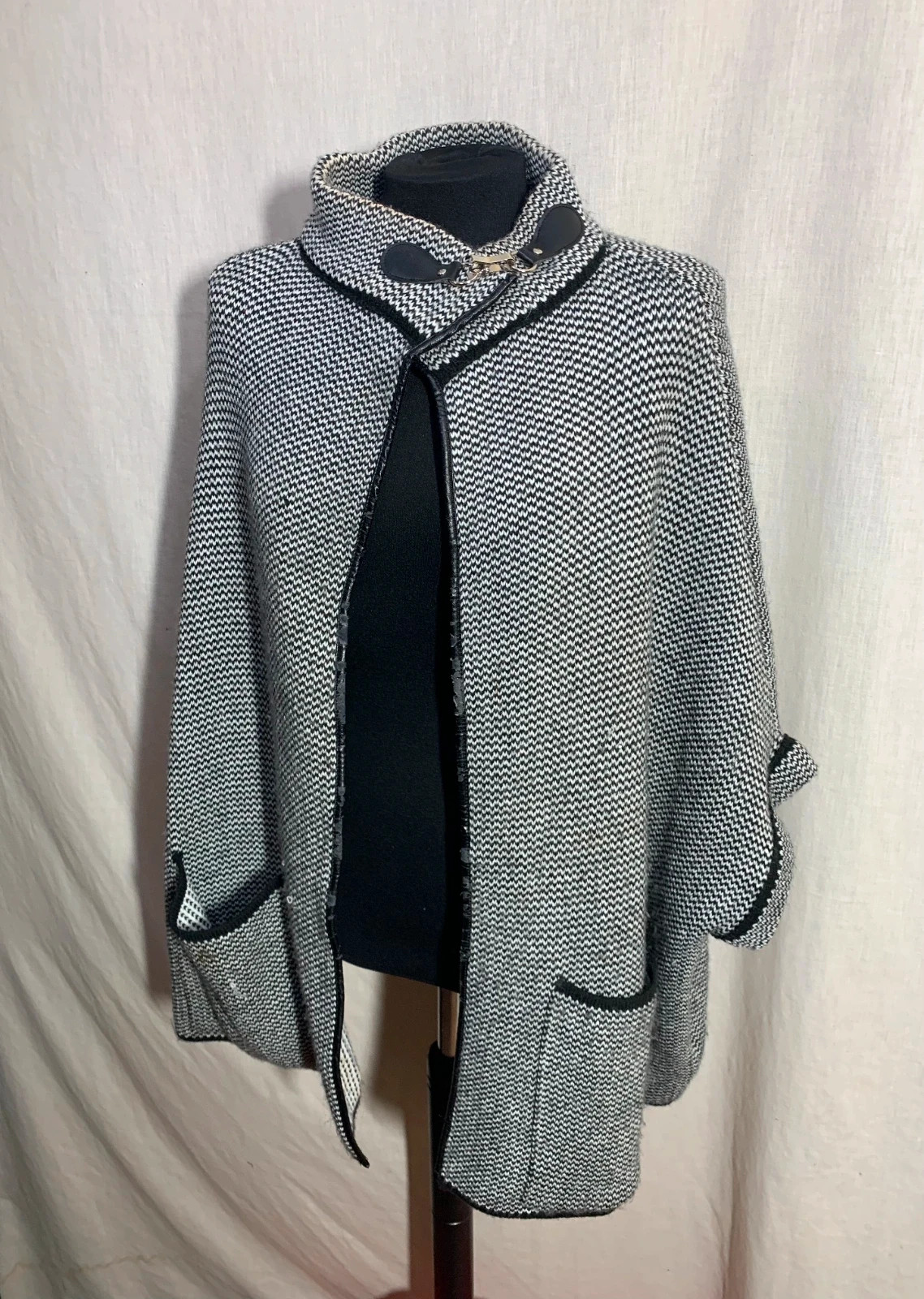 Poncho de Punto con Cierre y Bolsillos | Knit Poncho | Parfois – Parfois – taille Taille unique 4