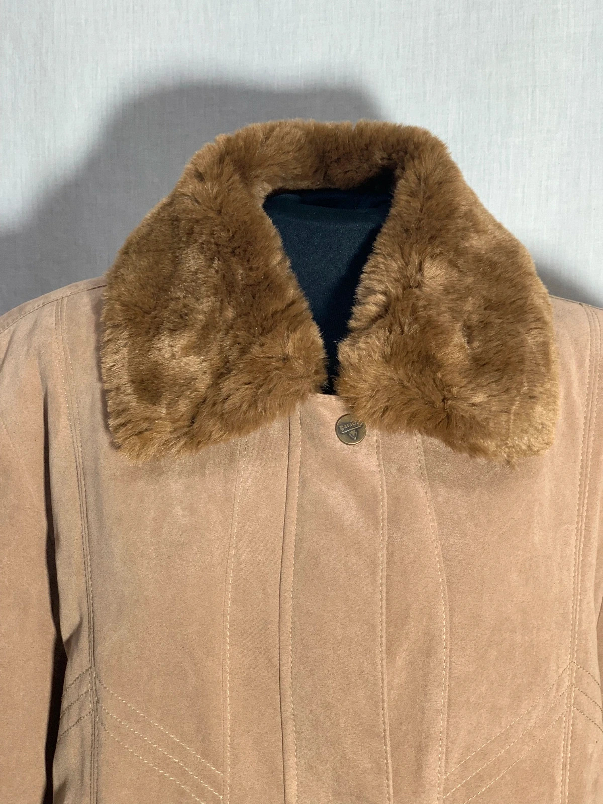 Abrigo de Antelina con Cuello de Pelo | Faux Suede Coat | Román Catachi – Vintage Dressing – taille 6XL / 52 / 24 5