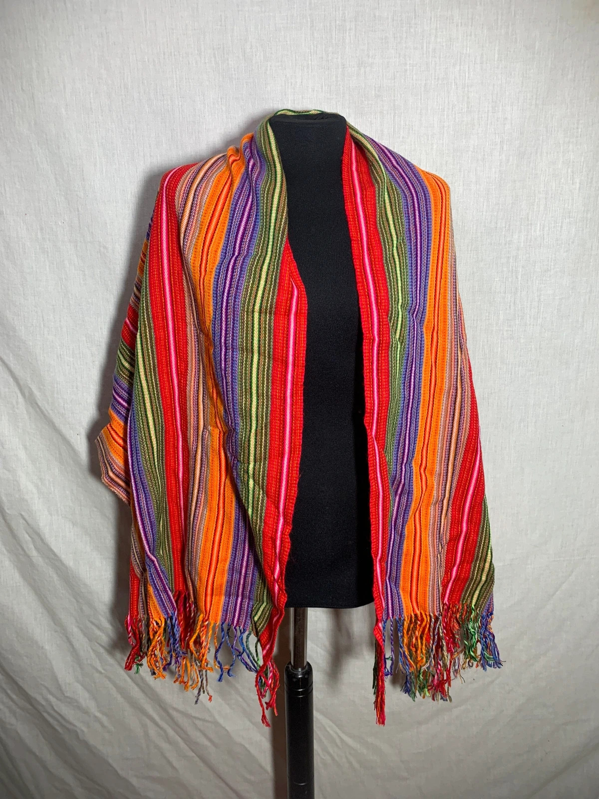 Pañuelo Fular de Rayas Multicolor | Multicolor Striped Scarf Shawl – Accessoires 2
