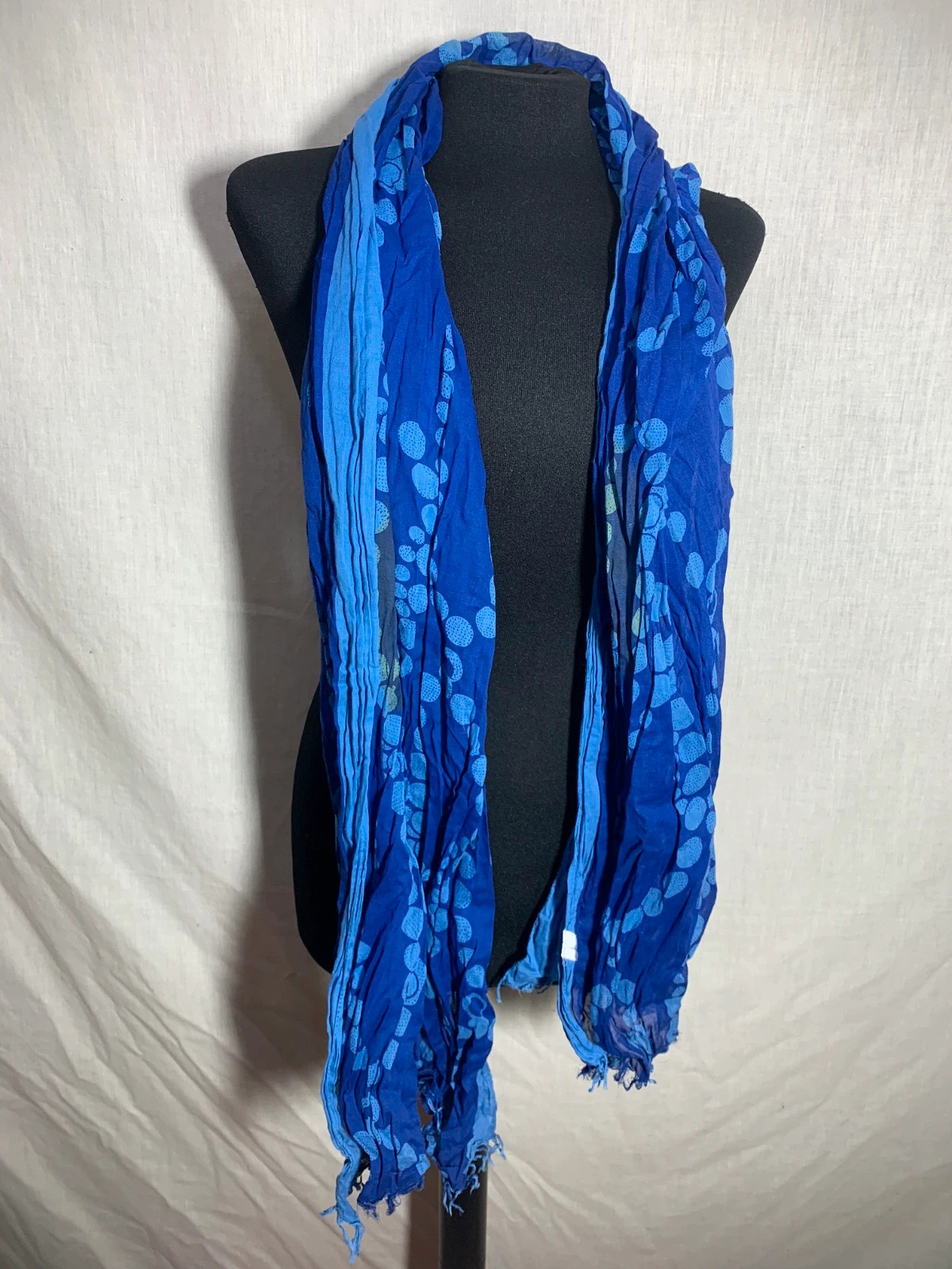 Pañuelo Fular Azul Estampado | Blue Printed Scarf Shawl – Accessories 2