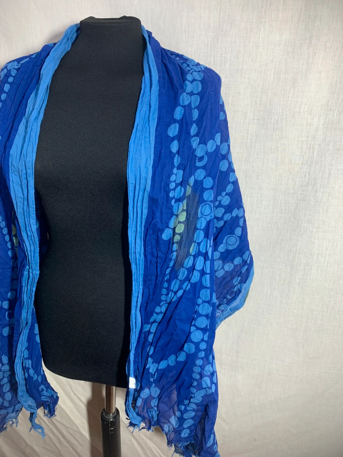 Pañuelo Fular Azul Estampado | Blue Printed Scarf Shawl – Accessories 5