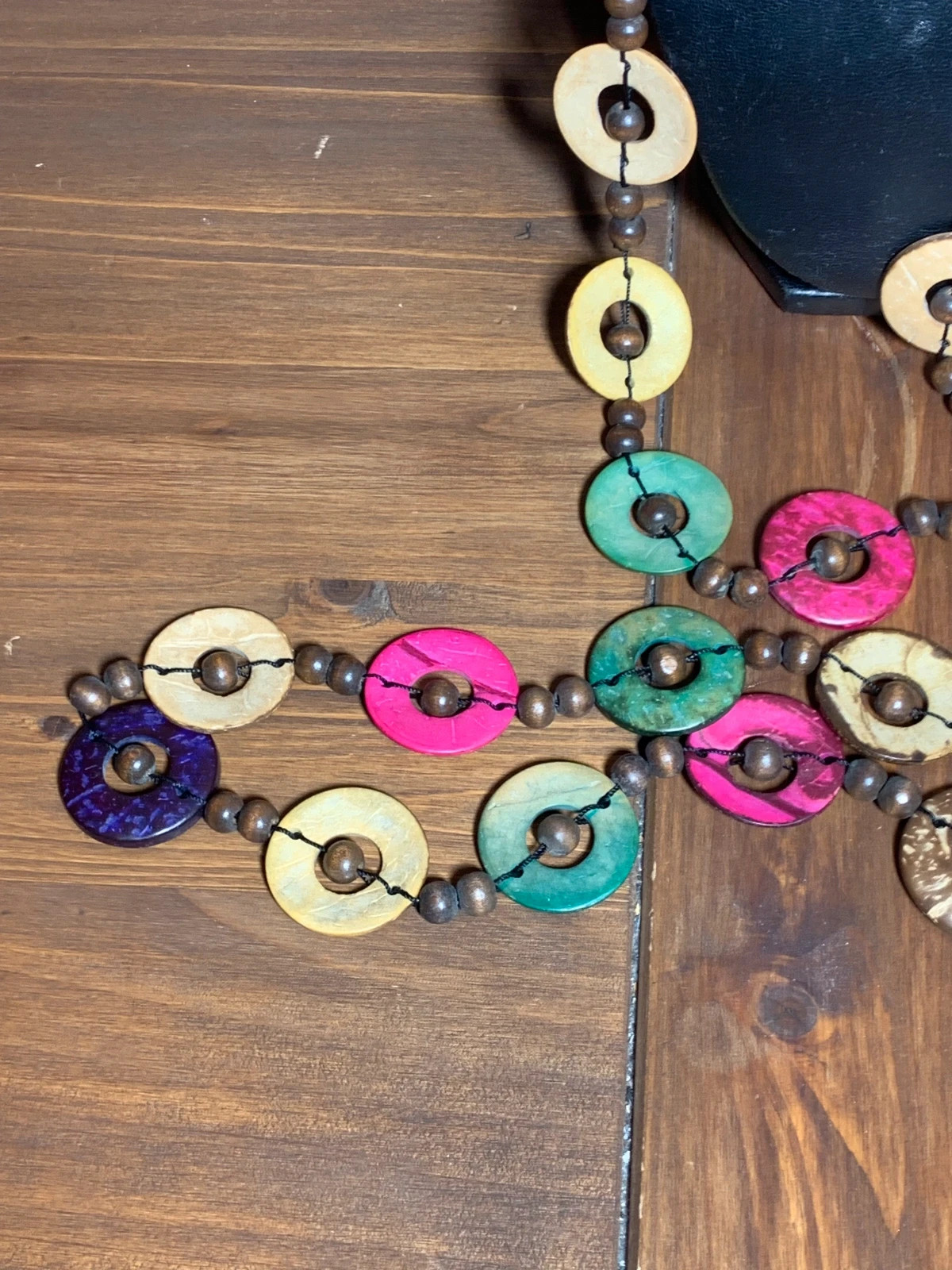 Collar largo de piezas circulares | Long necklace with circular pieces – Accessories 3