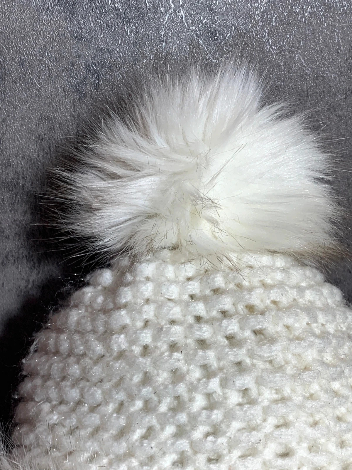 Gorro de punto blanco con pelo | White knit hat with faux fur – taille Taille unique 4