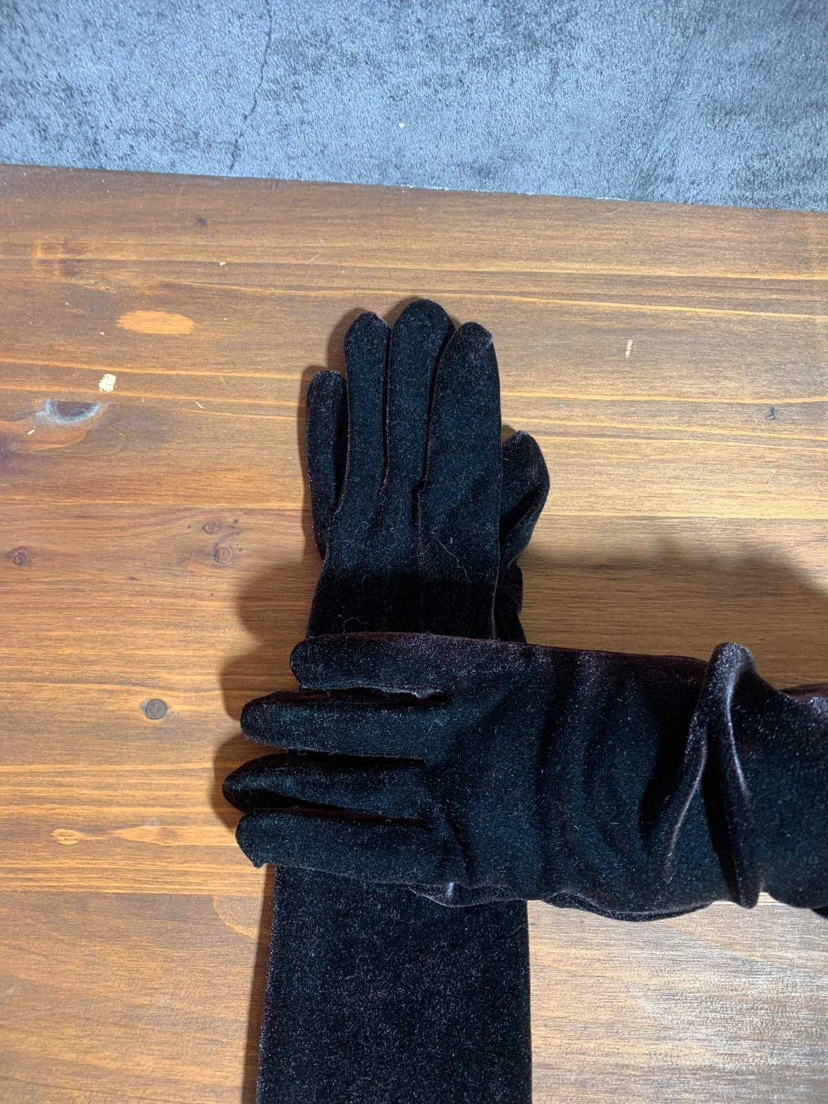 Guantes largos de terciopelo marrón oscuro | Dark brown velvet long gloves | Vicent Padrier – taille Taille unique 3