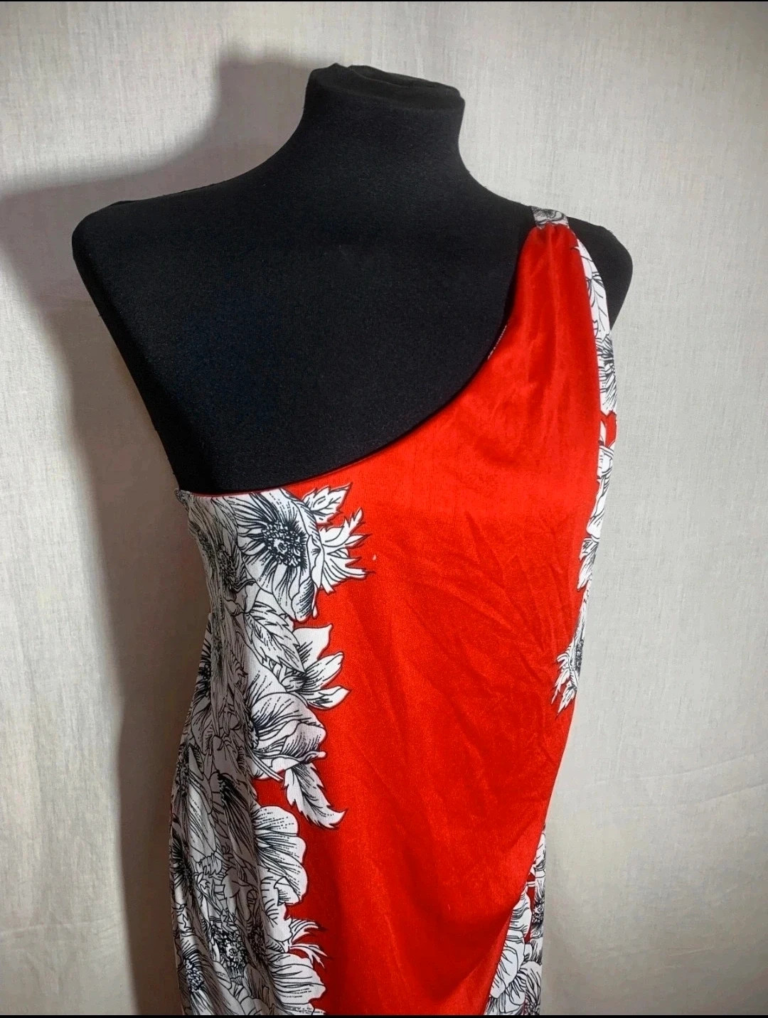 Mono de boda rojo con estampado floral Almatrichi | Red Floral Print Wedding Jumpsuit – Almatrichi – taille M / 38 / 10 2
