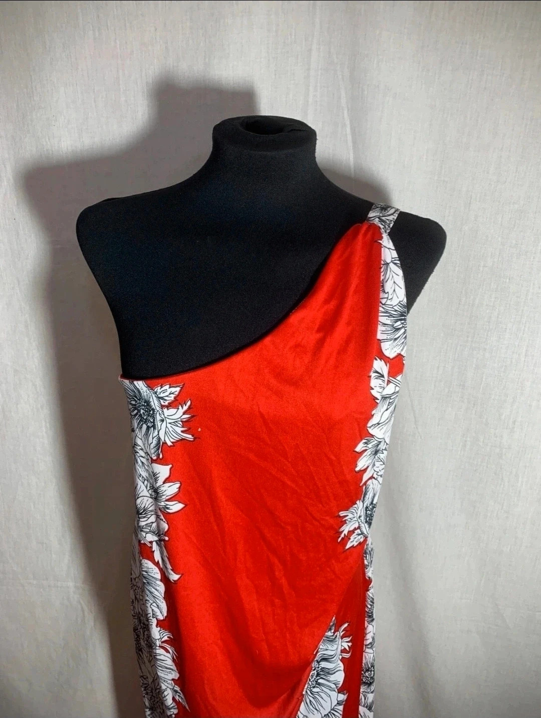 Mono de boda rojo con estampado floral Almatrichi | Red Floral Print Wedding Jumpsuit – Almatrichi – taille M / 38 / 10 3