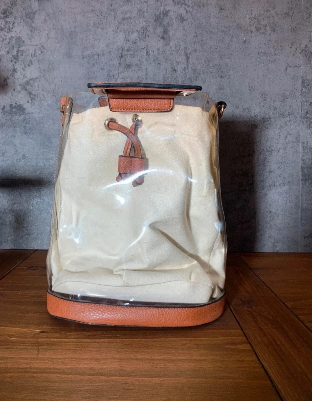 Bolso Tipo Cubo Transparente | Transparent Bucket Bag | Sac Seau Transparent 3