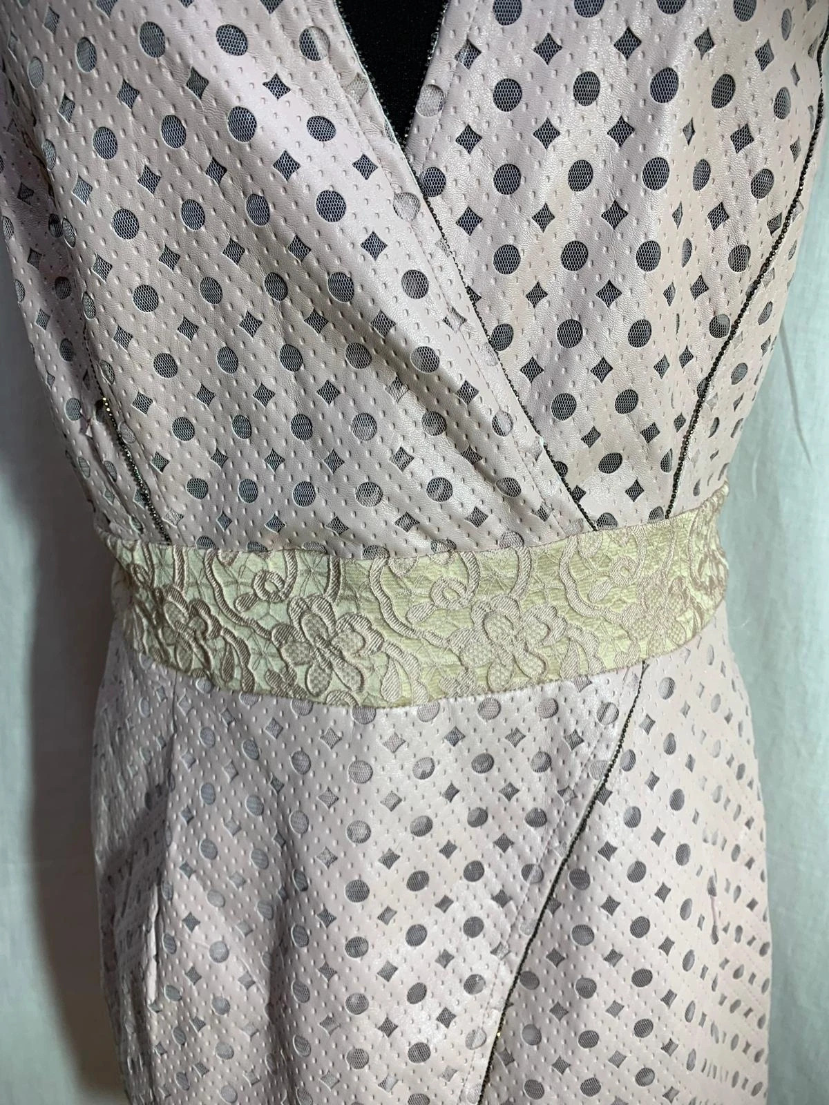 Mono corto de fiesta con espalda descubierta rosa | Pink Backless Party Romper | El armario de Lulú – el Armario de Lulú – taille XL / 42 / 14 5
