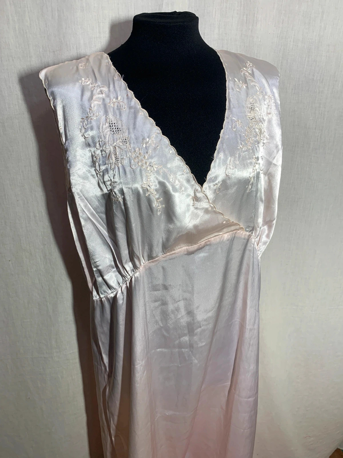 Camisón Largo Satinado Beige | Satin Nightgown – taille XL / 42 / 14 5