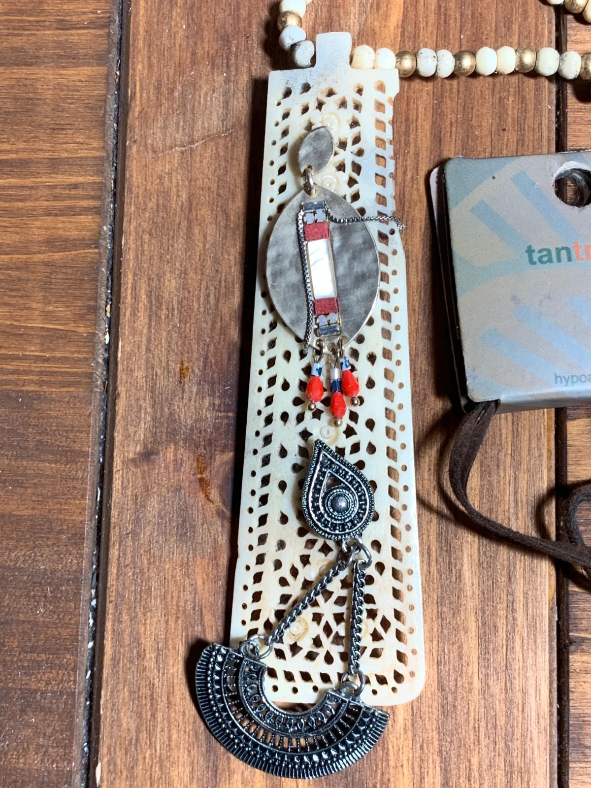Collar Tantrend Boho con Cuentas y Colgantes Metálicos | Boho Statement Necklace – Tantrend 4