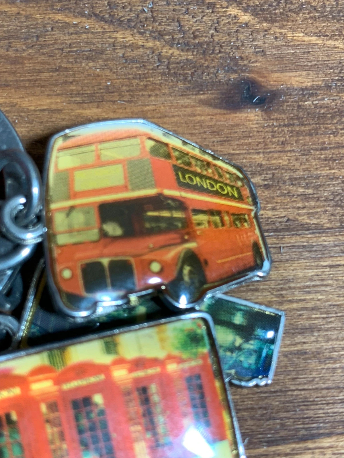 Llavero Londres con 4 Colgantes Souvenir | London Keychain Charm – London 5