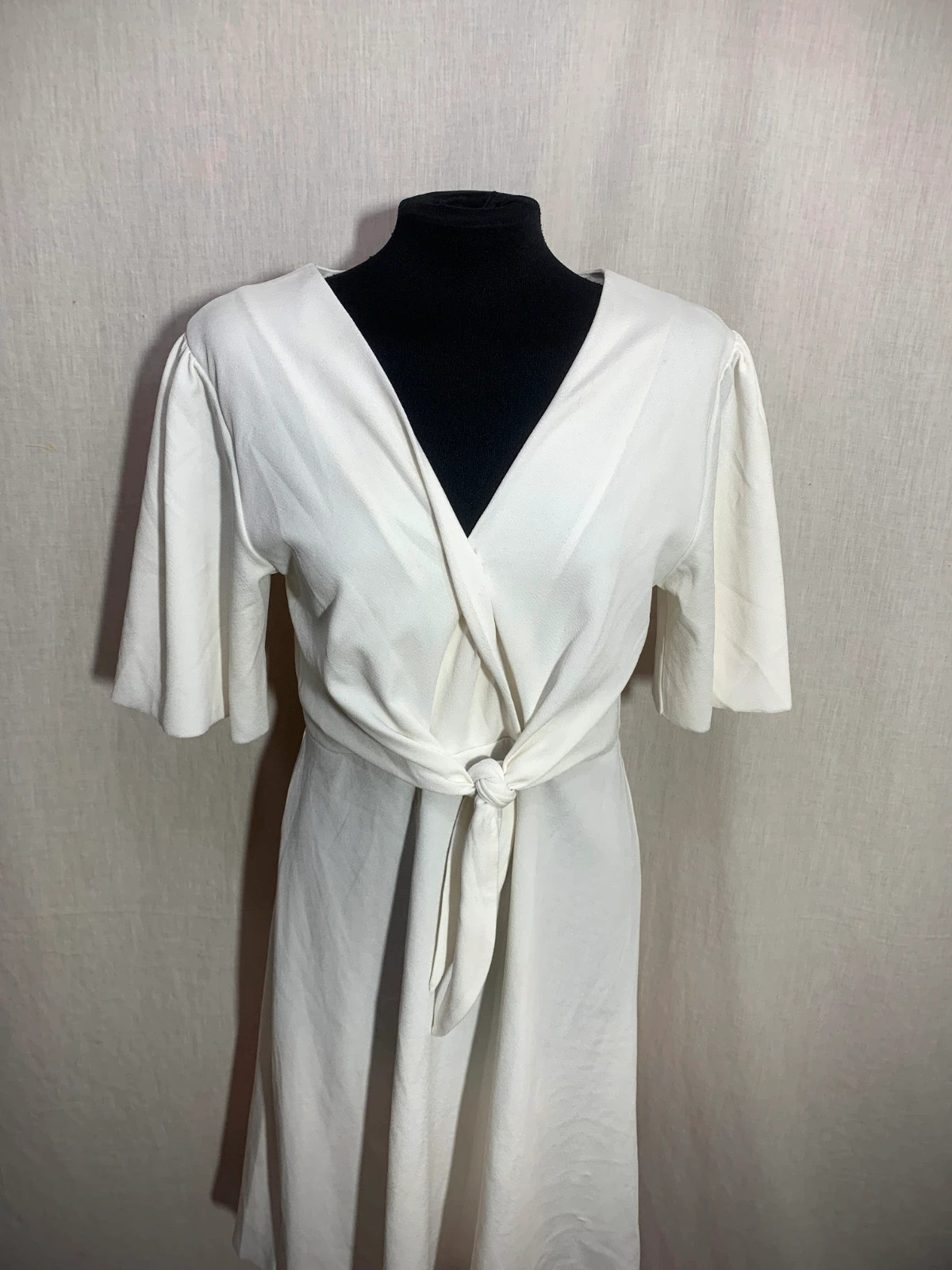 Vestido Blanco Cruzado | White Wrap Dress | Formula Joven – Fórmula Joven – taille L / 40 / 12 4