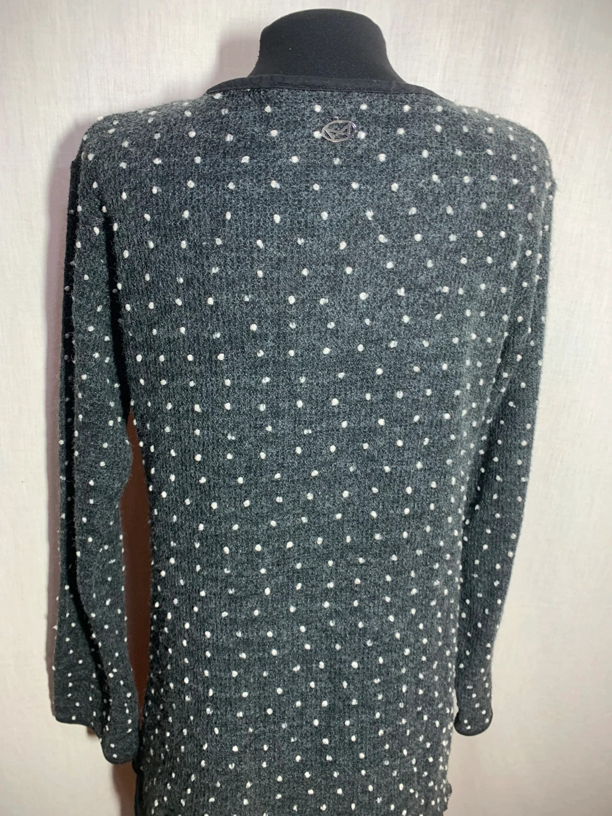 Vestido de Punto Gris con Lunares | Grey Polka Dot Knit Dress | Akino Laude – AKINO LAUDE – taille XL / 42 / 14 5