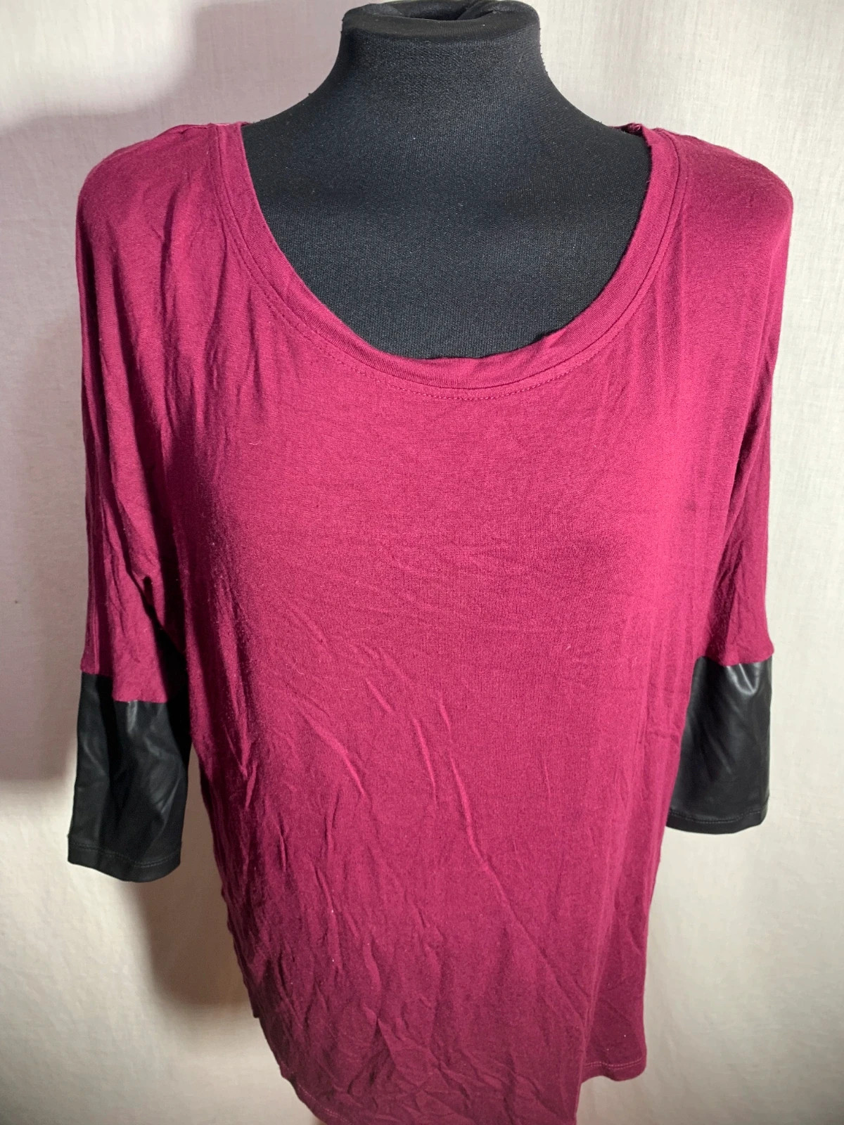 Camiseta Burdeos | Burgundy T-Shirt | Inside – Inside – taille S / 36 / 8 5