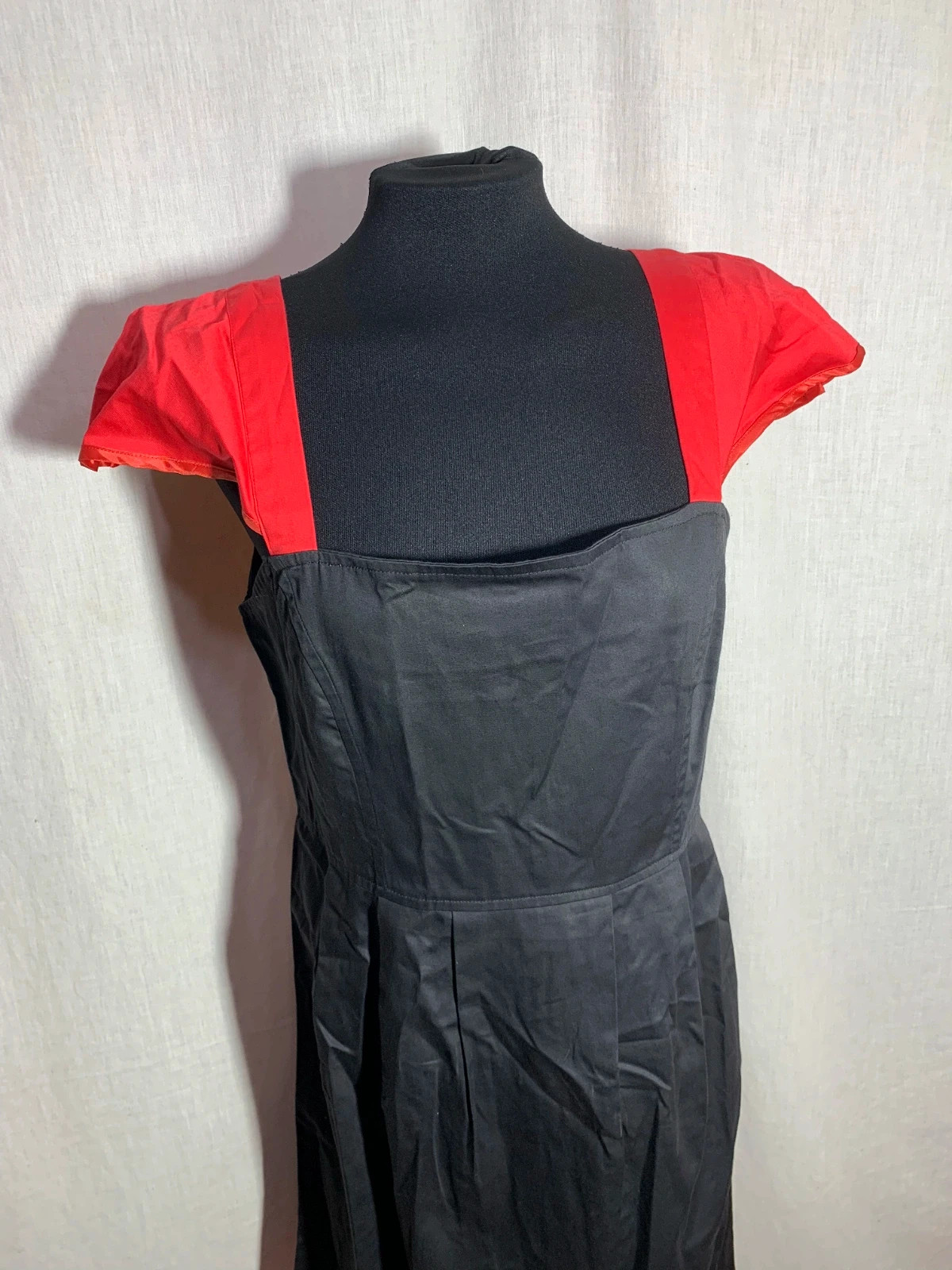 Vestido Negro con Tirantes Rojos | Black Dress with Red Straps | Almatrichi – Almatrichi – taille L / 40 / 12 4