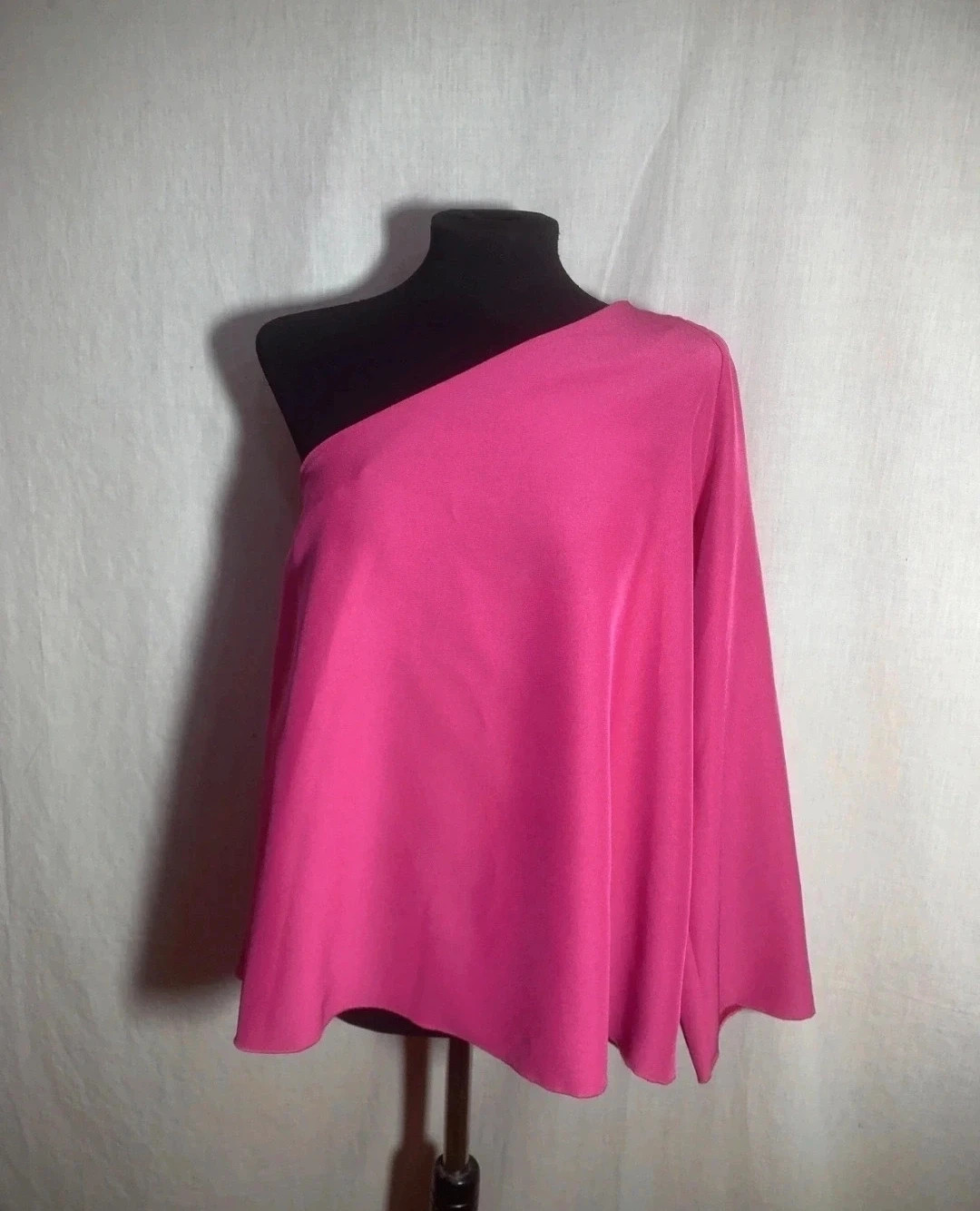Blusa Asimétrica Rosa con Manga Larga | Pink One Shoulder Long Sleeve Blouse | Pepa Habernau – taille S / 36 / 8 2