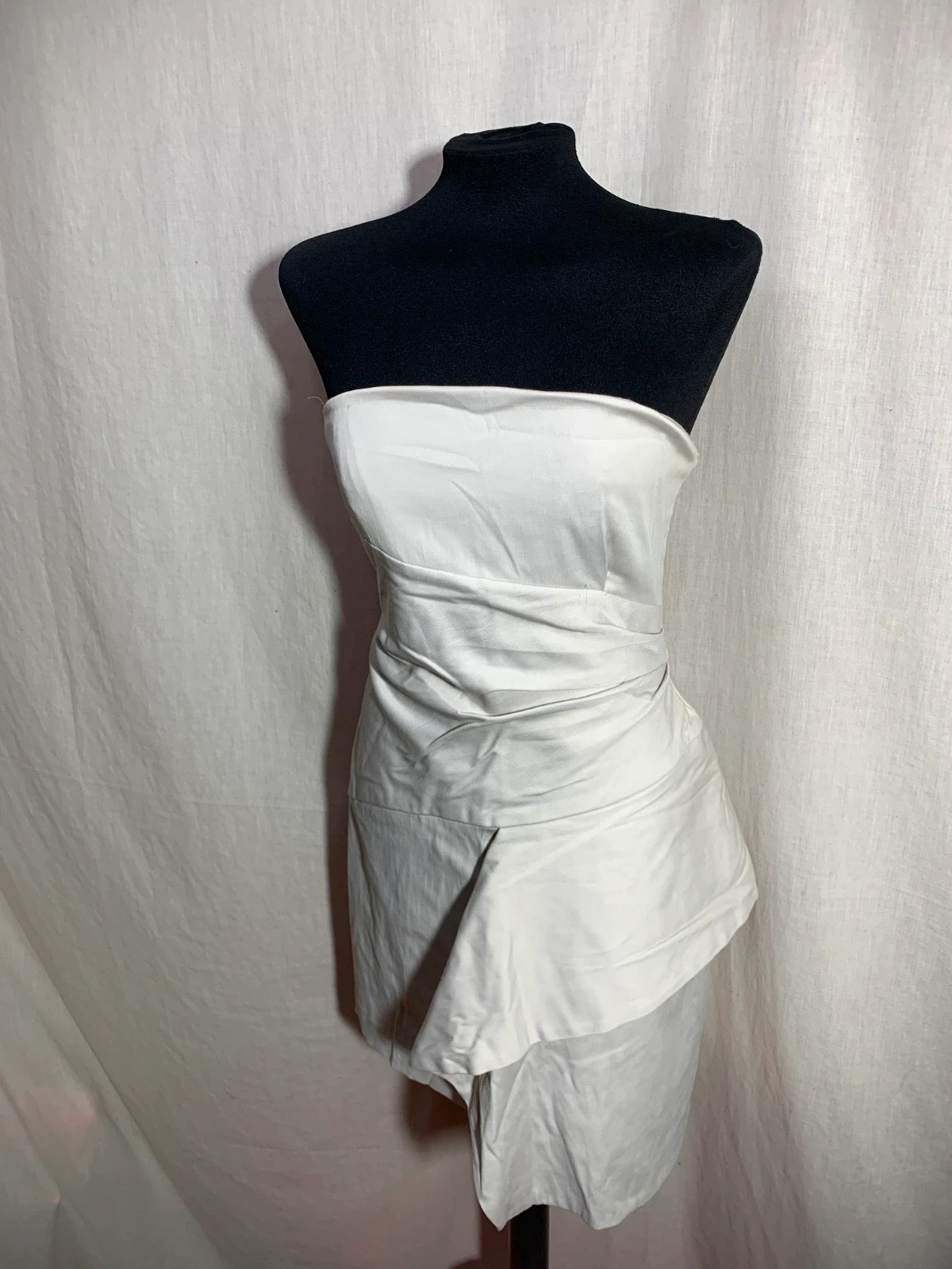 Vestido Blanco Palabra de Honor con Falda Asimétrica | White Strapless Dress | Sfera – Sfera – taille L / 40 / 12 3